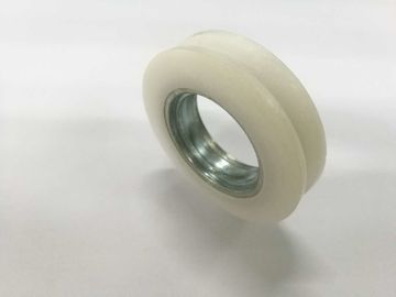 Пластиковое колесо с алюминием задиры ПОМ пояса инжекционного метода литья овермолд Металл